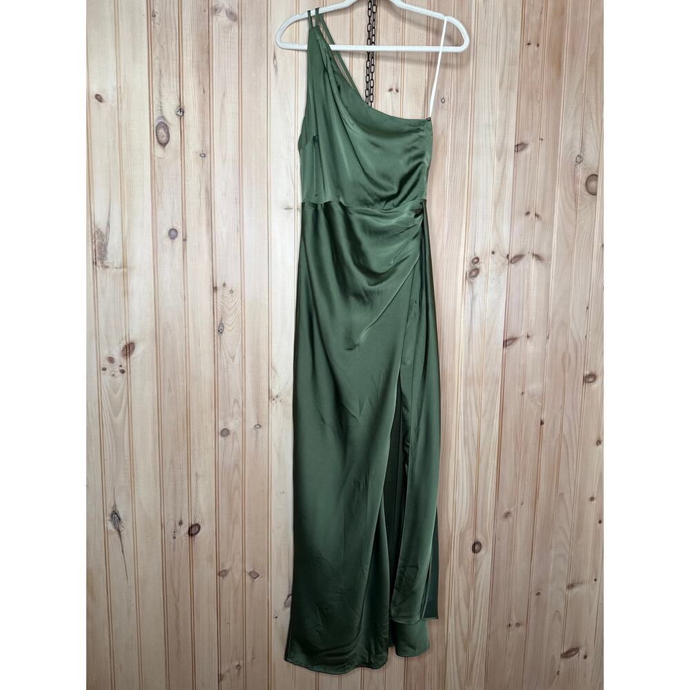 NWT Lulus Signature Elegance Olive Green Satin One-Shoulder Maxi Dress Gala Sz M - Picture 2 of 10